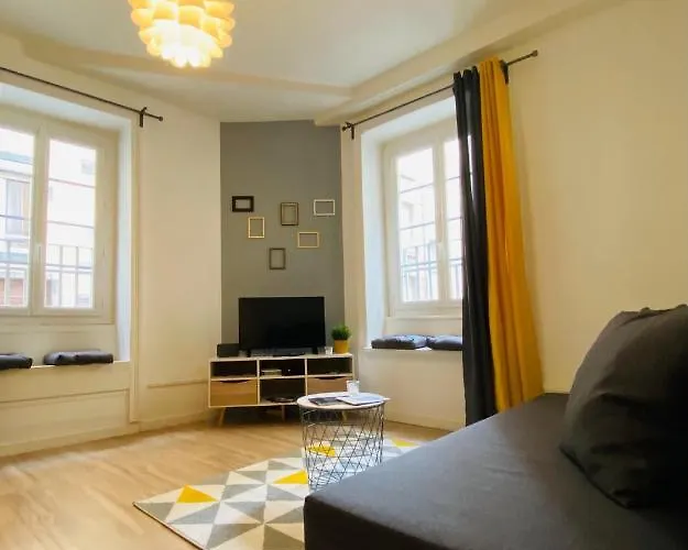 Nid Douillet Sur Plateau Lejlighed Clermont-Ferrand