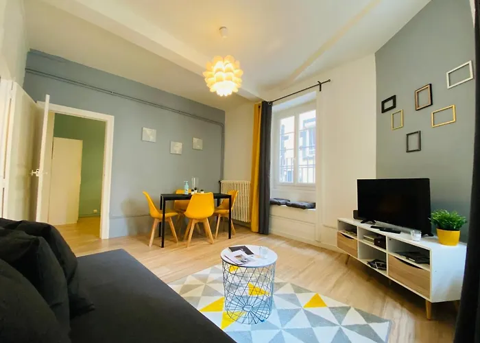 Nid Douillet Sur Plateau